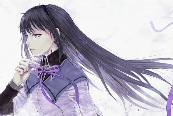 Anime picture 1000x670 with mahou shoujo madoka magica shaft (studio) akemi homura hwansang single long hair black hair white background purple eyes profile girl ribbon (ribbons) glasses