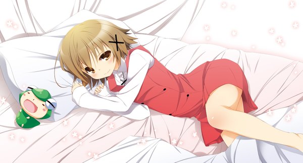 Anime picture 1800x972 with hidamari sketch shaft (studio) yuno yume no owari blush highres short hair brown hair wide image brown eyes lying girl uniform school uniform pillow x hair ornament