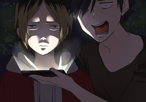 Anime picture 1000x700 with haikyuu!! production i.g kuroo tetsurou kozume kenma otton looking at viewer fringe short hair open mouth black hair blonde hair hair over one eye multiple boys light shaded face boy hood 2 boys mobile phone hoodie