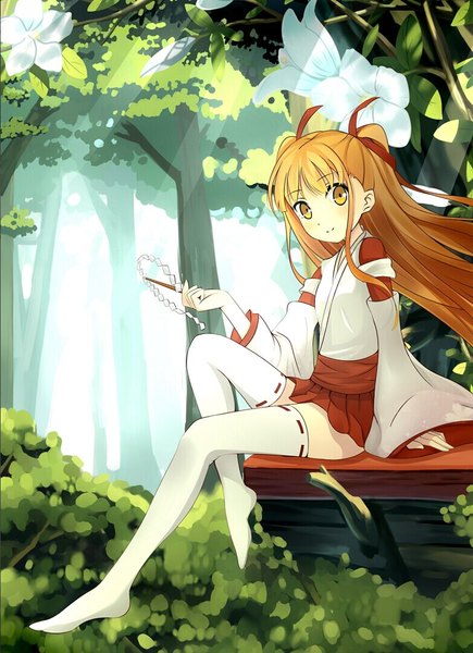 Anime picture 783x1080 with original guanghe zuoyong de de yezi single long hair tall image looking at viewer blush fringe blonde hair sitting twintails holding yellow eyes full body bent knee (knees) traditional clothes japanese clothes pleated skirt light smile sunlight