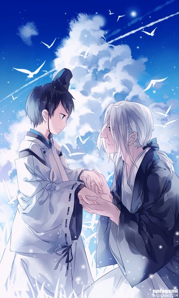 Anime picture 903x1500 with noragami studio bones ebisu (noragami) iwami (noragami) instockee long hair tall image short hair blue eyes blue hair sky cloud (clouds) white hair traditional clothes japanese clothes wide sleeves multiple boys holding hands face to face eye contact