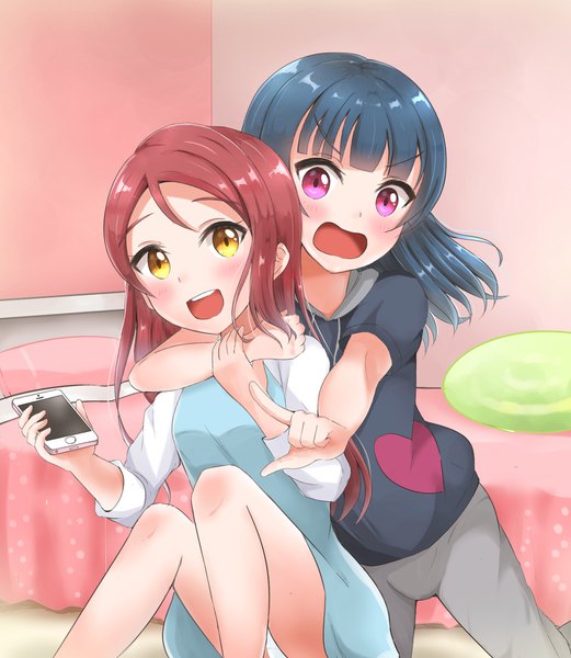 Аниме картинка 1600x1840 с живая любовь! сияние!! sunrise (studio) love live! apple inc. сакураучи рико тсушима йошико sin (sin52y) длинные волосы высокое изображение смотрит на зрителя румянец чёлка открытый рот лёгкая эротика улыбка сидит фиолетовые глаза несколько девушек держать жёлтые глаза