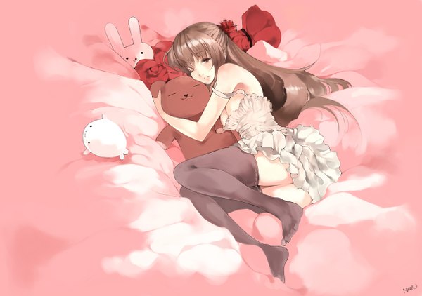 Anime picture 1243x875 with original nobusnow (artist) single long hair light erotic brown hair bare shoulders brown eyes signed lying one eye closed barefoot wink off shoulder hug pink background girl thighhighs toy stuffed animal