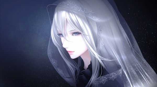 Anime picture 1024x572 with original erise single long hair blue eyes wide image looking away white hair lips realistic dark background girl