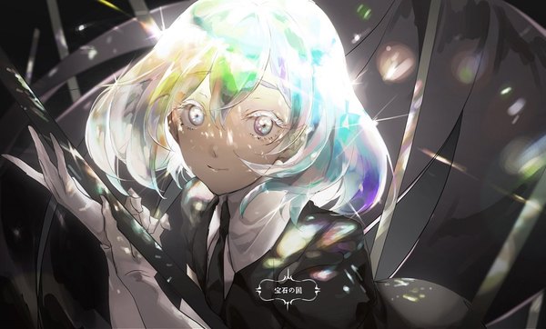 Anime picture 1000x604 with houseki no kuni diamond (houseki no kuni) no-kan single looking at viewer fringe short hair smile hair between eyes wide image silver hair multicolored hair copyright name silver eyes shiny androgynous gloves uniform elbow gloves white gloves