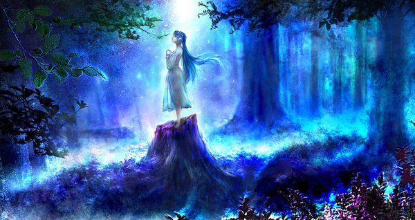 Anime picture 1920x1020 with original 00 single long hair highres wide image standing blue hair full body profile barefoot wind pointy ears sparkle looking up hands clasped girl dress plant (plants) tree (trees)