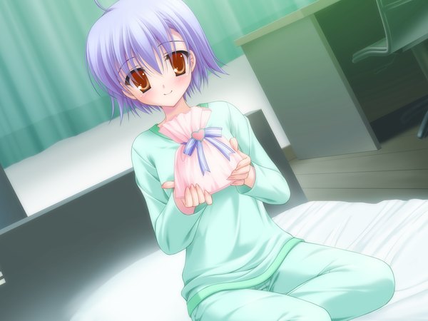 Anime picture 1600x1200 with canvas 3 valentine pink nagahashi ryou single blush short hair smile sitting blue hair game cg orange eyes girl ribbon (ribbons) bed gift pajamas