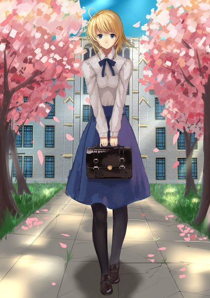 Anime picture 1240x1754 with fate (series) fate/stay night type-moon artoria pendragon (all) saber wenhe single tall image fringe short hair blue eyes blonde hair smile standing holding sunlight shadow cherry blossoms sunbeam girl