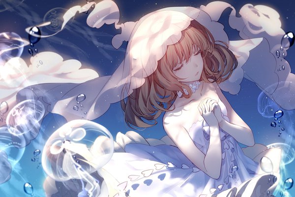 Anime-Bild 1920x1280 mit nuoya huanxiang bison cangshu single fringe highres short hair brown hair eyes closed parted lips from above dutch angle floating hair underwater interlocked fingers backlighting girl dress white dress bubble (bubbles) wedding veil