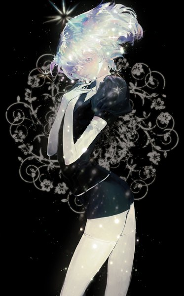 Anime picture 610x980 with houseki no kuni diamond (houseki no kuni) yaku (ziroken) single tall image fringe short hair silver hair hair over one eye zettai ryouiki puffy sleeves black background looking down arched back silver eyes androgynous thighhighs gloves white thighhighs necktie