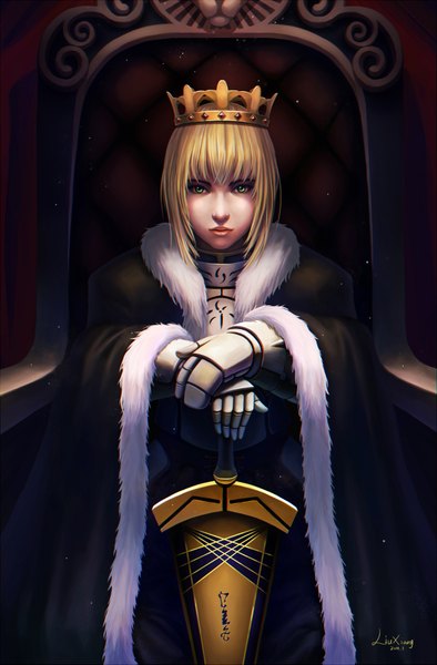 Anime picture 1200x1825 with fate (series) fate/stay night type-moon artoria pendragon (all) saber tomoekou single tall image looking at viewer short hair blonde hair green eyes lips girl weapon sword armor crown