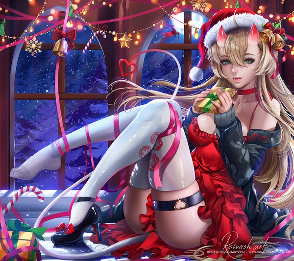 Anime picture 1000x889 with original javier estrada single long hair looking at viewer fringe breasts light erotic blonde hair hair between eyes green eyes signed horn (horns) realistic christmas oni horns single shoe girl thighhighs dress