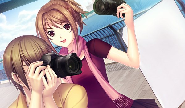 Anime picture 1024x600 with kimi ga ita kisetsu tagme (character) looking at viewer fringe short hair open mouth hair between eyes brown hair wide image holding brown eyes payot game cg sky cloud (clouds) upper body outdoors ponytail :d pleated skirt