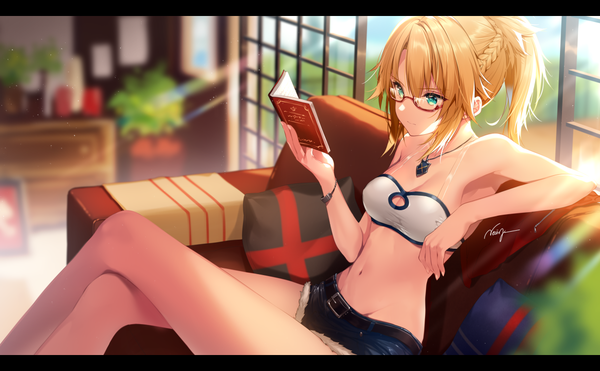 Anime picture 1200x743 with fate (series) fate/grand order fate/apocrypha mordred (fate) necomi (gussan) single blush fringe short hair breasts blonde hair hair between eyes wide image sitting bare shoulders holding signed looking away cleavage ponytail