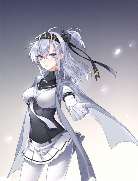 Anime picture 1000x1302 with kantai collection suzutsuki (kancolle) kangetsu (fhalei) single long hair tall image blush fringe simple background hair between eyes looking away silver hair ahoge parted lips pleated skirt one side up gradient background outstretched arm silver eyes underbust