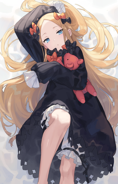 Anime picture 767x1200 with fate (series) fate/grand order abigail williams (fate) chorefuji single long hair tall image looking at viewer blue eyes blonde hair lying long sleeves on back girl dress bow hair bow black dress toy stuffed animal