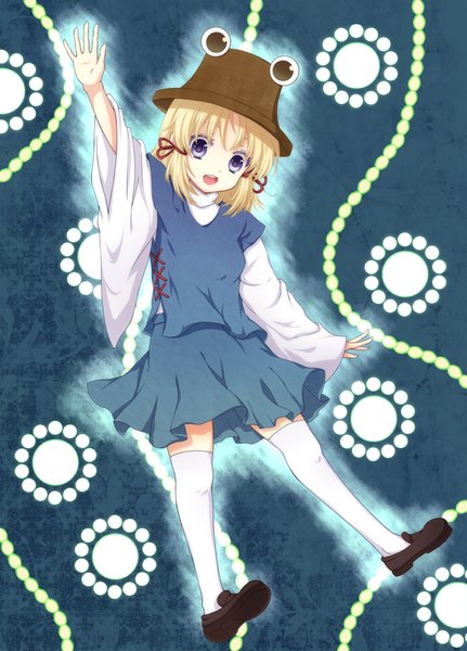 Anime picture 1000x1390 with touhou moriya suwako kai aki (artist) single tall image looking at viewer short hair open mouth blonde hair purple eyes spread arms girl thighhighs skirt hat white thighhighs skirt set