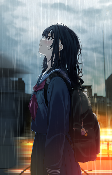 Аниме картинка 2240x3500 с оригинальное изображение shiokazunoko один (одна) длинные волосы высокое изображение чёлка высокое разрешение чёрные волосы стоя смотрит в сторону облако (облака) длинные рукава профиль чёрные глаза слёзы дождь плач девушка юбка форма