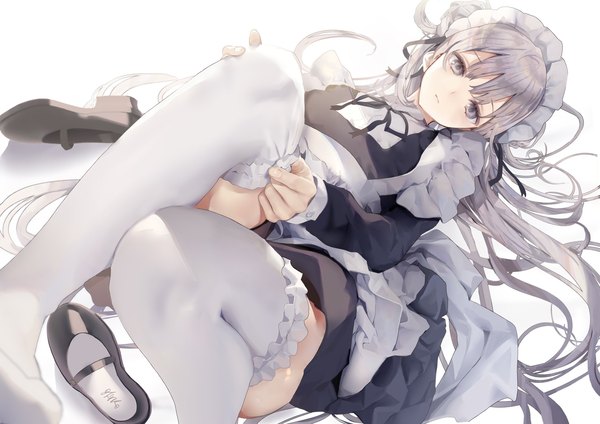 Anime picture 2048x1448 with original iijima masashi single long hair looking at viewer blush fringe highres simple background white background bent knee (knees) lying blunt bangs grey hair maid on back grey eyes dutch angle shoes removed adjusting legwear