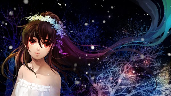 Anime picture 1765x1000 with huazha01 single long hair looking at viewer blush highres black hair red eyes brown hair wide image bare shoulders ponytail hair flower girl dress hair ornament flower (flowers) plant (plants) tree (trees) white dress