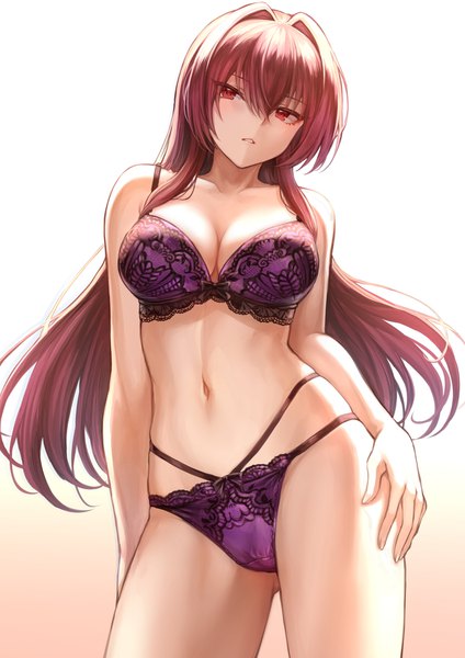 Anime-Bild 1302x1842 mit fate (series) fate/grand order scathach (fate) (all) scathach (fate) mashuu (neko no oyashiro) single long hair tall image fringe breasts light erotic simple background hair between eyes red eyes standing bare shoulders looking away cleavage purple hair bare belly