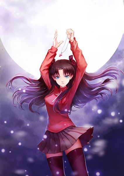 Anime picture 835x1181 with fate (series) fate/stay night type-moon toosaka rin wallace (artist) single long hair tall image blue eyes black hair zettai ryouiki girl thighhighs skirt bow black thighhighs hair bow pendant moon