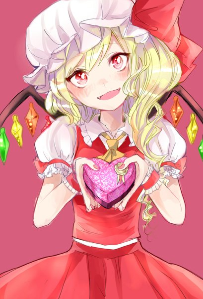 Anime picture 750x1100 with touhou flandre scarlet rosette (roze-ko) single tall image looking at viewer blush short hair blonde hair simple background smile red eyes head tilt short sleeves puffy sleeves red background girl dress skirt bow