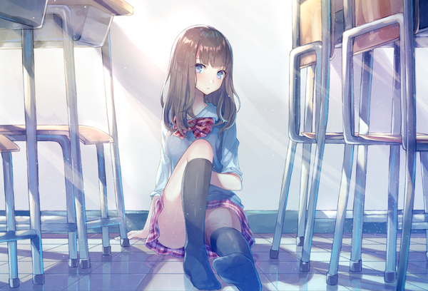 Anime picture 932x635 with original hakuishi aoi single long hair looking at viewer blush fringe blue eyes light erotic brown hair sitting indoors blunt bangs shadow plaid skirt plaid twisty sleeves convenient leg girl skirt