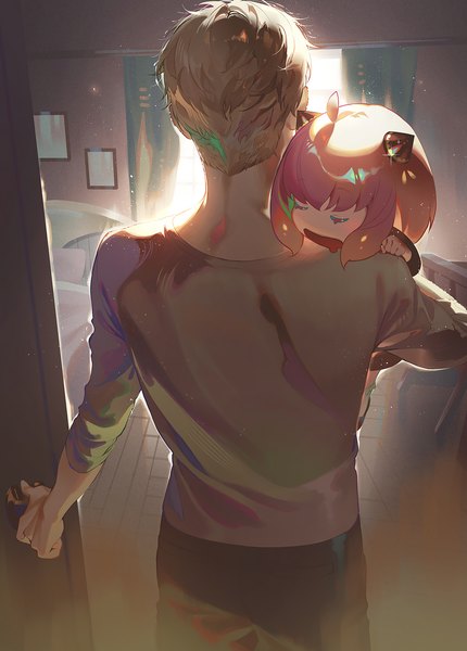 Anime-Bild 1076x1500 mit spy x family anya (spy x family) twilight (spy x family) fajyobore tall image short hair open mouth blonde hair standing pink hair ahoge indoors eyes closed from behind sunlight sleeping carrying princess carry girl boy