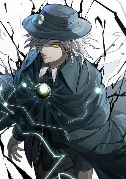 Anime picture 704x996 with fate (series) fate/grand order edmond dantes (fate/grand order) sando (310 sand) single tall image fringe short hair smile standing yellow eyes looking away silver hair from above hair over one eye boy hat cloak