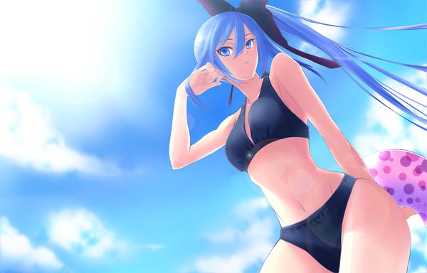 Anime picture 1406x900 with original kyougoku touya single long hair blue eyes blue hair sky cloud (clouds) ponytail girl navel bow swimsuit hair bow bikini black bikini