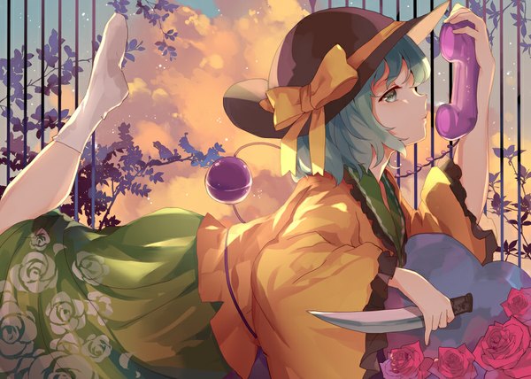 Anime picture 900x642 with touhou komeiji koishi hillly (maiwetea) single fringe short hair green eyes sky cloud (clouds) lying profile green hair no shoes floral print on stomach leg lift (legs lift) girl flower (flowers) weapon plant (plants)