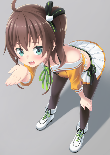 Anime picture 1447x2047 with virtual youtuber hololive natsuiro matsuri natsuiro matsuri (1st costume) omaehadareda-uso single long hair tall image looking at viewer blush fringe open mouth hair between eyes brown hair standing payot full body ahoge pleated skirt arm up