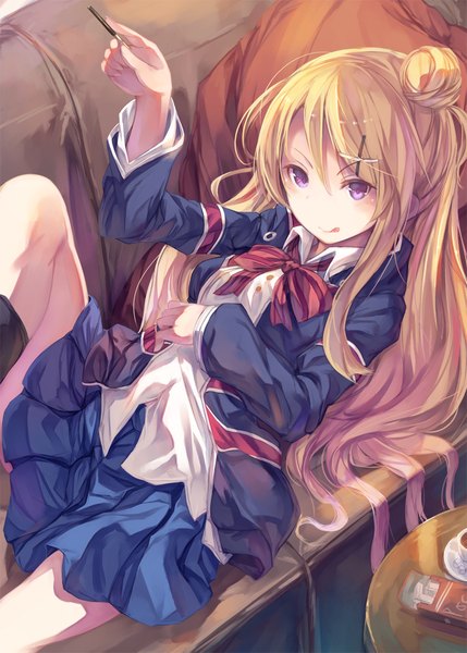 Anime picture 1500x2099 with kin-iro mosaic kujou karen fal maro single long hair tall image looking at viewer blonde hair smile purple eyes girl skirt uniform school uniform food sweets pillow x hair ornament couch pocky