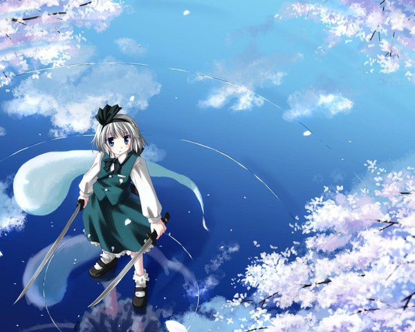 Anime picture 1280x1024 with touhou konpaku youmu yuuki tatsuya single short hair blue eyes white hair from above cherry blossoms reflection girl skirt hair ornament flower (flowers) bow weapon plant (plants) hair bow petals sword