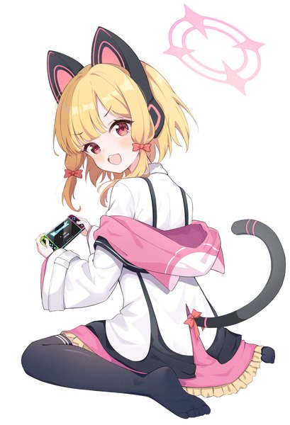 Anime-Bild 1750x2566 mit blue archive momoi (blue archive) exusiai dust single tall image highres short hair open mouth simple background blonde hair red eyes white background sitting full body tail :d animal tail looking back from behind cat tail