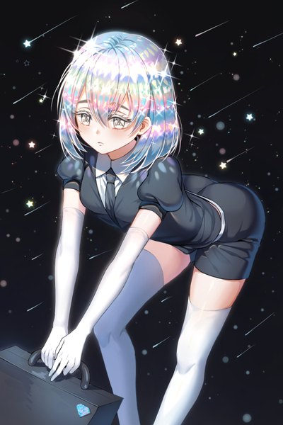 Anime picture 600x900 with houseki no kuni diamond (houseki no kuni) roang single tall image blush fringe short hair simple background hair between eyes standing looking away silver hair sparkle leaning leaning forward puffy sleeves black background silver eyes shiny