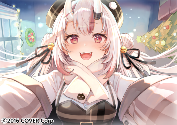 Anime picture 1100x776 with virtual youtuber hololive nakiri ayame misyune single long hair looking at viewer open mouth red eyes silver hair upper body indoors :d multicolored hair horn (horns) official art streaked hair christmas oni horns hair bell