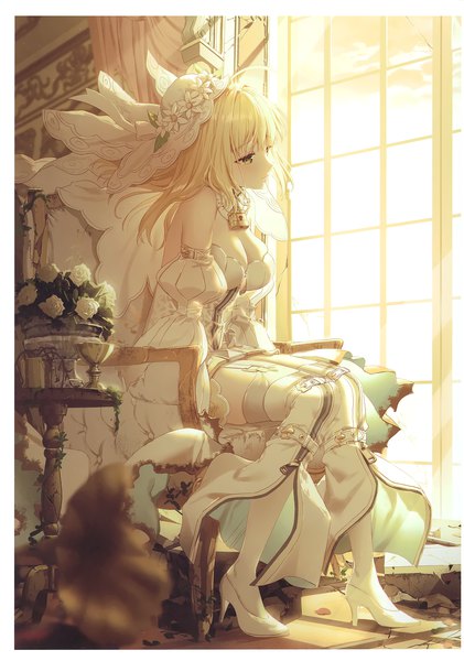 Anime-Bild 2825x4023 mit fate (series) fate/extra fate/extra ccc nero claudius (fate) nero claudius (bride) (fate) rosuuri single long hair tall image blush fringe highres breasts blonde hair hair between eyes large breasts sitting green eyes looking away cleavage