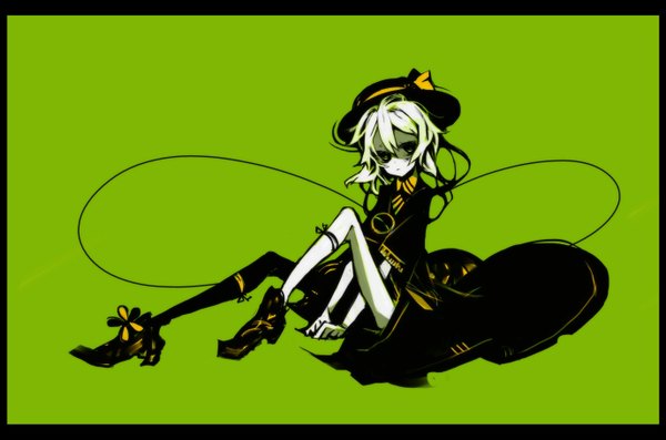 Anime picture 1376x911 with touhou komeiji koishi kiku (kicdoc) single long hair sitting white hair black eyes green background white skin girl skirt hat socks shoes white socks hat ribbon