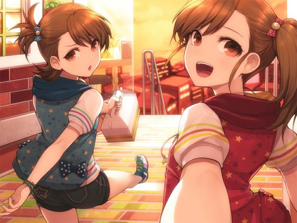 Anime picture 1000x750 with idolmaster futami mami futami ami hitoto looking at viewer short hair open mouth red eyes brown hair multiple girls looking back twins girl 2 girls shorts star (symbol)