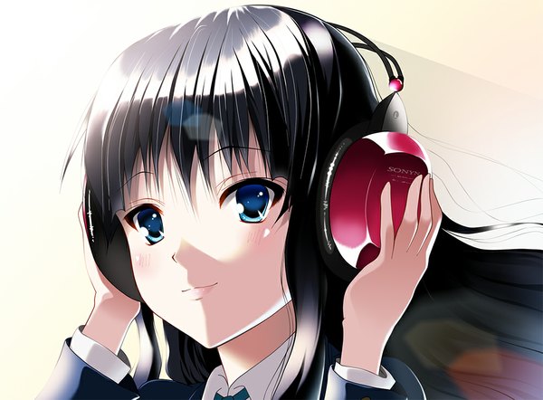Anime picture 1000x737 with k-on! kyoto animation akiyama mio skyt2 long hair looking at viewer blue eyes black hair girl headphones