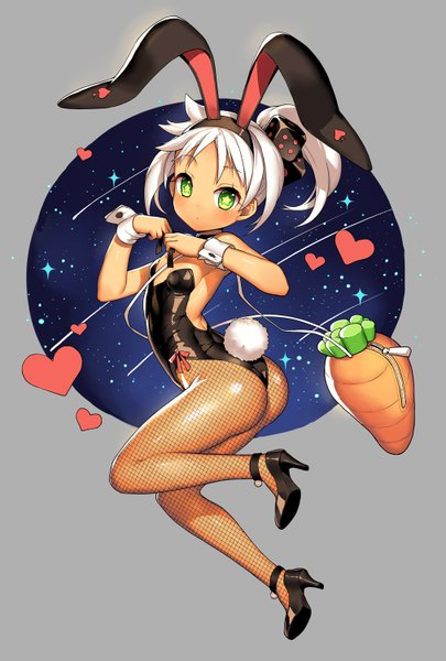 Anime-Bild 1014x1500 mit elsword echo (elsword) kinjoku romomo single tall image looking at viewer blush short hair light erotic twintails bare shoulders green eyes animal ears ass white hair tail animal tail grey background bunny ears symbol-shaped pupils