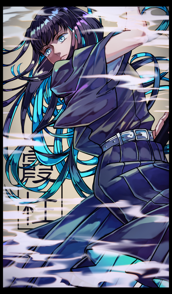 Аниме картинка 980x1668 с клинок, рассекающий демонов ufotable токитоу муичироу araiguma (gomipanda123) один (одна) длинные волосы высокое изображение чёлка голубые глаза чёрные волосы смотрит в сторону разноцветные волосы двухцветные волосы мужчина форма ремень