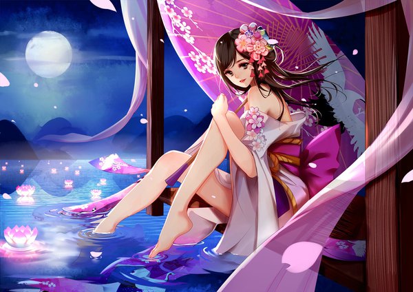 Anime picture 2000x1414 with original clouble single long hair looking at viewer fringe highres smile brown hair sitting bare shoulders brown eyes traditional clothes japanese clothes barefoot hair flower wide sleeves bare legs no shoes lake