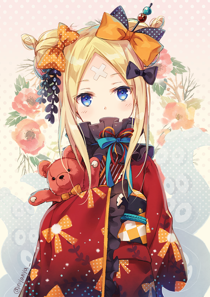 Anime picture 800x1131 with fate (series) fate/grand order abigail williams (fate) nyanya single long hair tall image looking at viewer blush blue eyes blonde hair signed payot traditional clothes japanese clothes hair bun (hair buns) twitter username covered mouth new year skull print