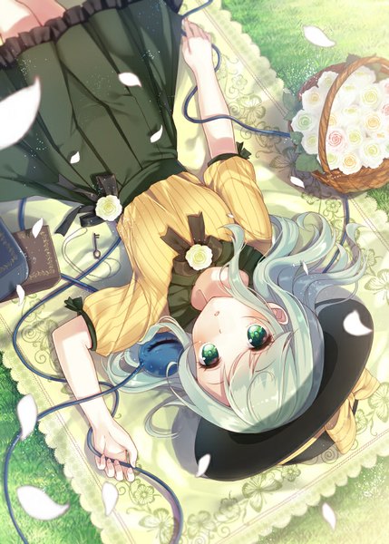 Anime picture 600x839 with touhou komeiji koishi nunucco single tall image blush short hair green eyes looking away silver hair lying from above adapted costume girl flower (flowers) hat petals rose (roses) book (books) hat ribbon
