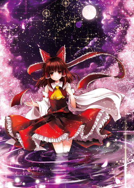 Anime picture 914x1280 with touhou hakurei reimu catbell single long hair tall image red eyes brown hair traditional clothes japanese clothes night cherry blossoms miko girl dress bow plant (plants) hair bow petals tree (trees)