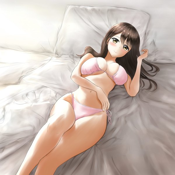 Anime picture 1800x1800 with original yurugumo single long hair looking at viewer blush fringe highres breasts light erotic hair between eyes brown hair large breasts yellow eyes cleavage lying light smile bare legs on back underboob