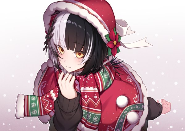 Anime picture 2456x1736 with virtual youtuber hololive hololive english shiori novella erezu single long hair fringe highres black hair smile yellow eyes looking away silver hair blunt bangs multicolored hair from above two-tone hair christmas snowflake print
